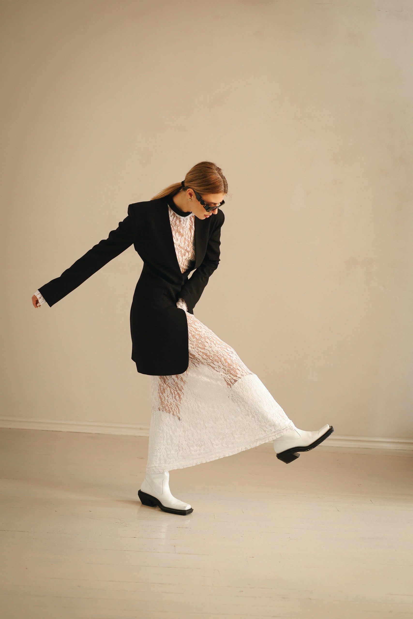 Guipoure dress Noa
