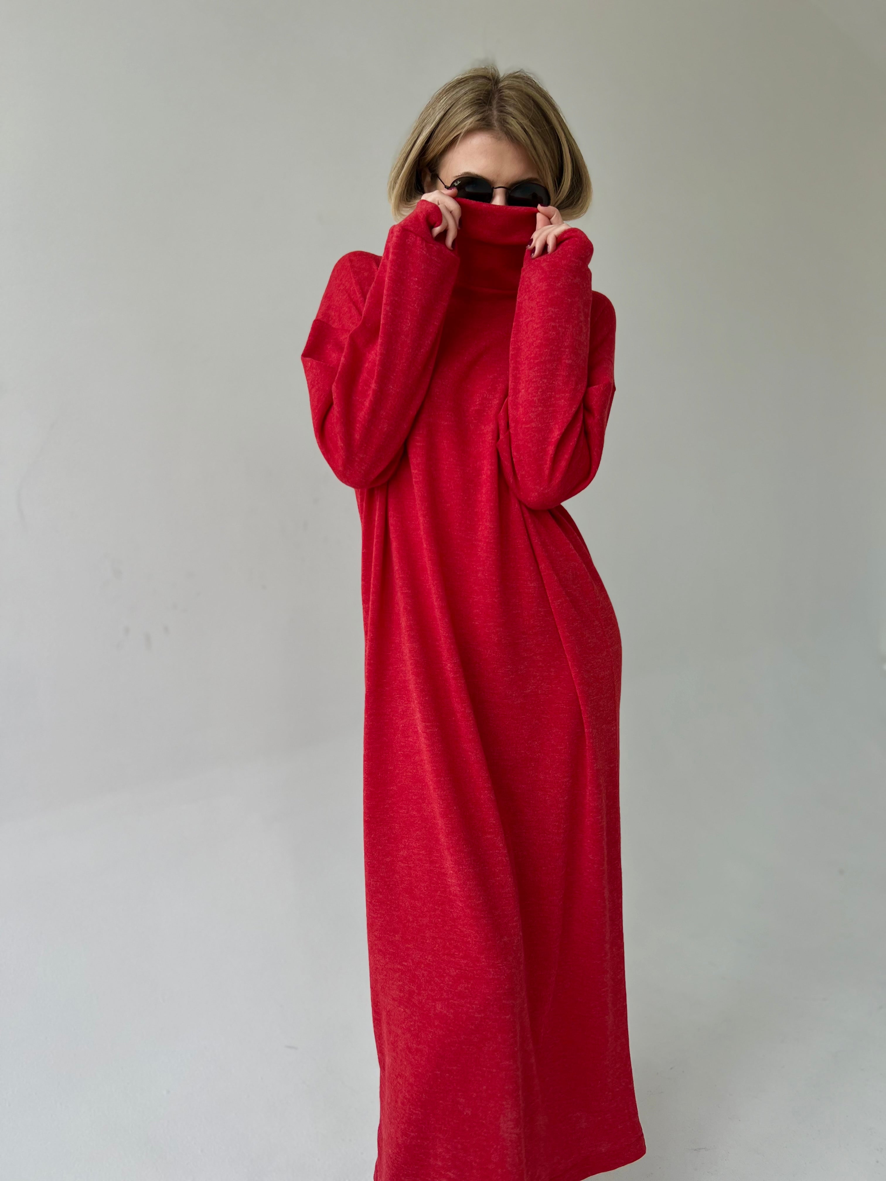 Knitted dress Neck